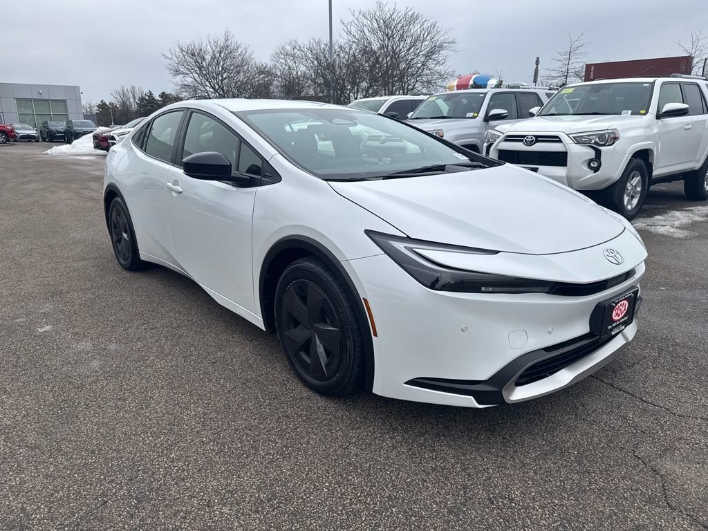 Used 2023 Toyota Prius Prime SE image 9