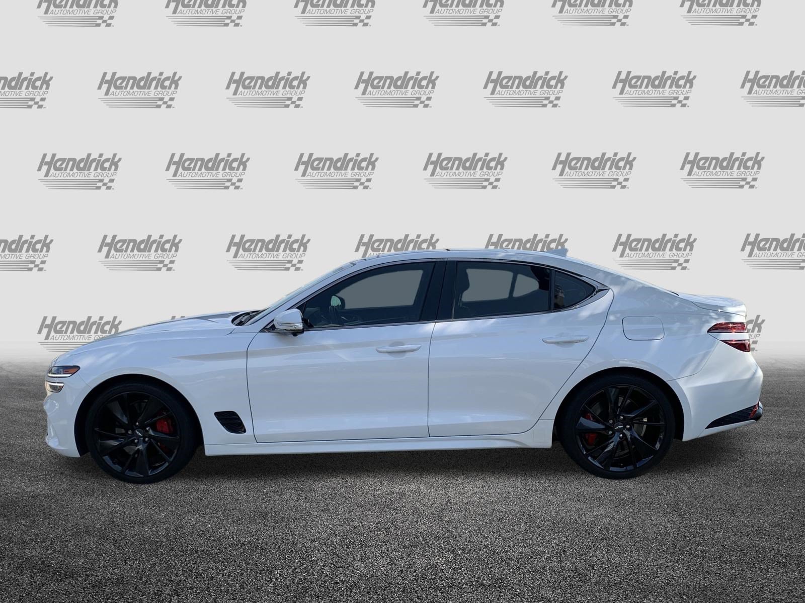 Used 2022 Genesis G70 3.3T RWD image 7