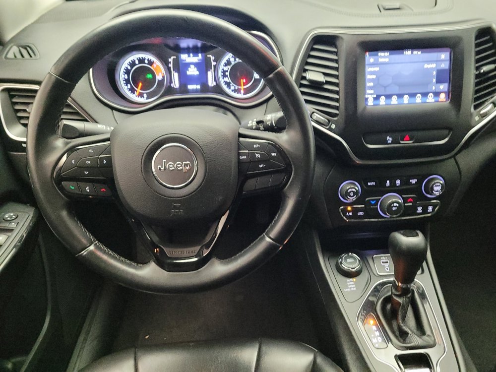 Used 2019 Jeep Cherokee Latitude Plus AWD/4WD image 22