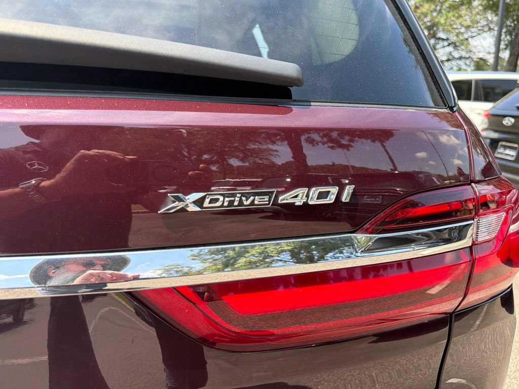 Used 2022 BMW X7 xDrive40i w/ Executive Package AWD/4WD image 35
