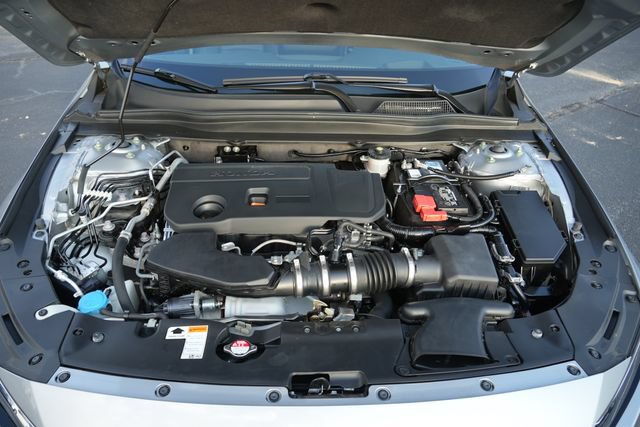 Used 2021 Honda Accord Touring image 13
