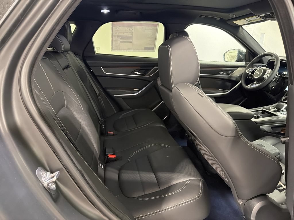 New 2026 Jaguar F-PACE R-Dynamic S AWD/4WD image 28