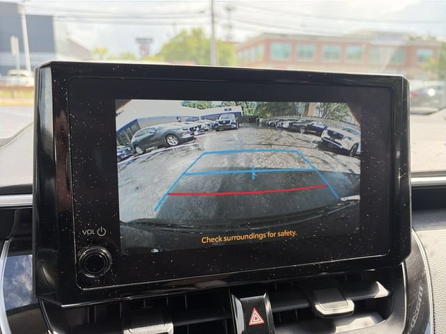 Used 2025 Toyota Corolla LE FWD image 17