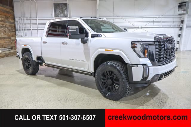Used 2024 GMC Sierra 2500 Denali Ultimate AWD/4WD image 2