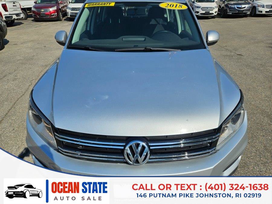 Used 2018 Volkswagen Tiguan Limited w/ Premium Package AWD/4WD image 9