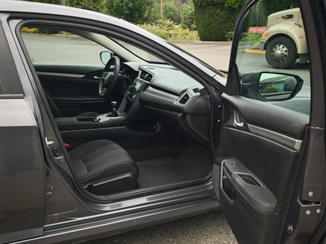 Used 2016 Honda Civic LX image 32