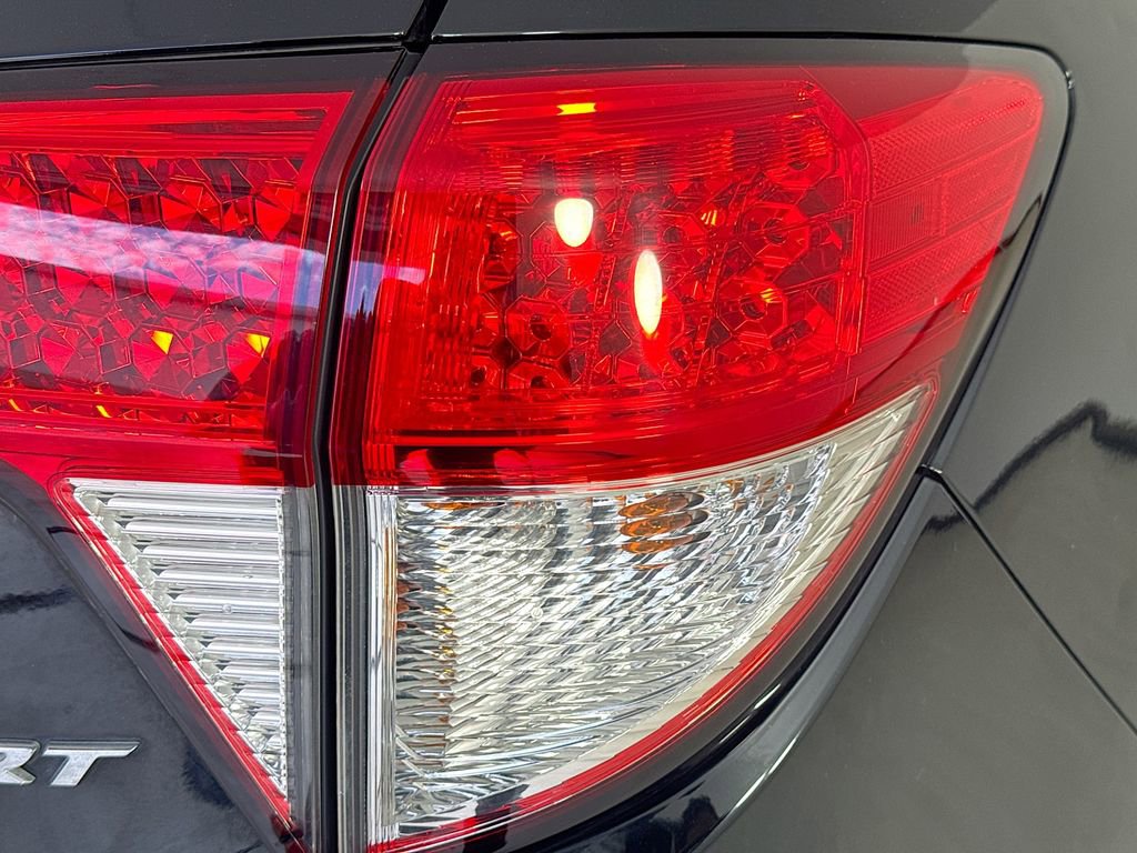 Used 2019 Honda HR-V Sport image 30
