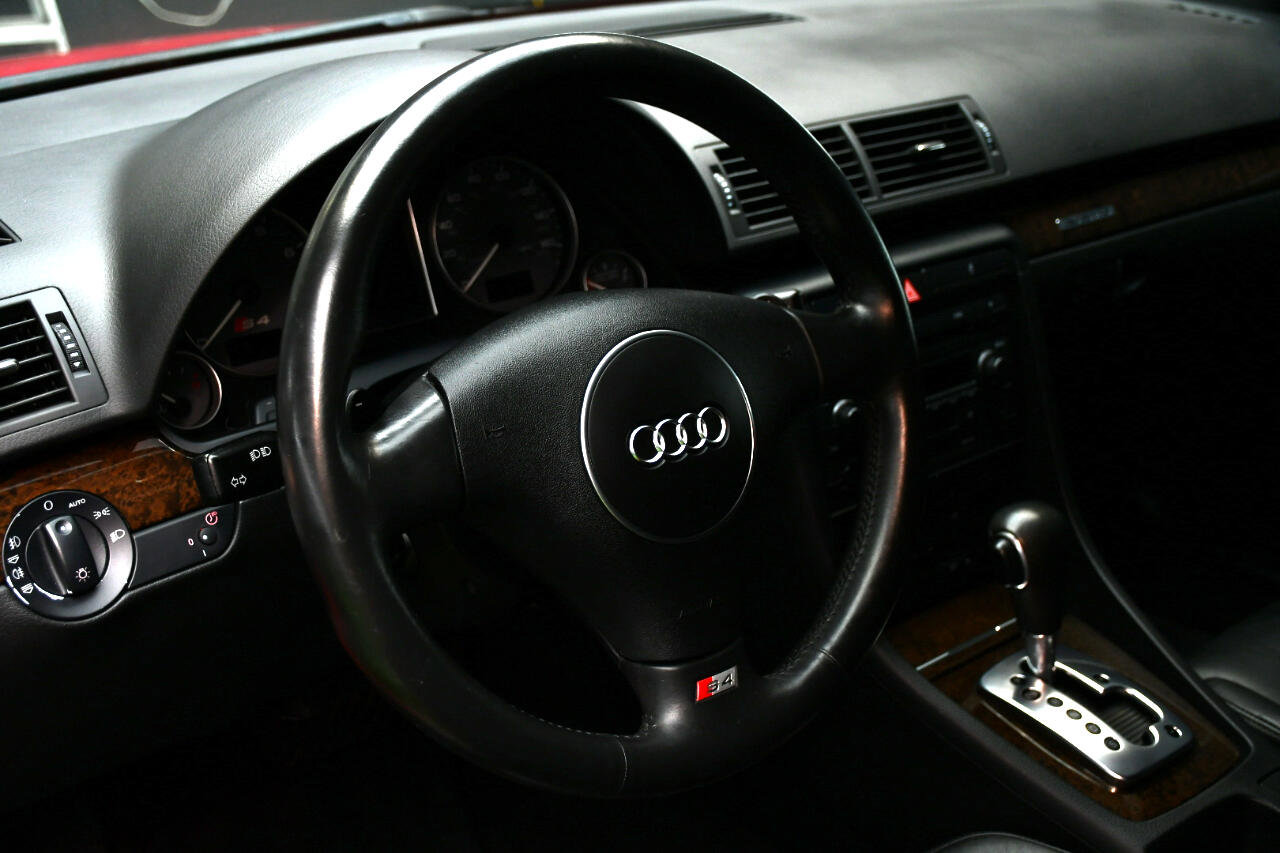 Used 2004 Audi S4 Sedan image 24