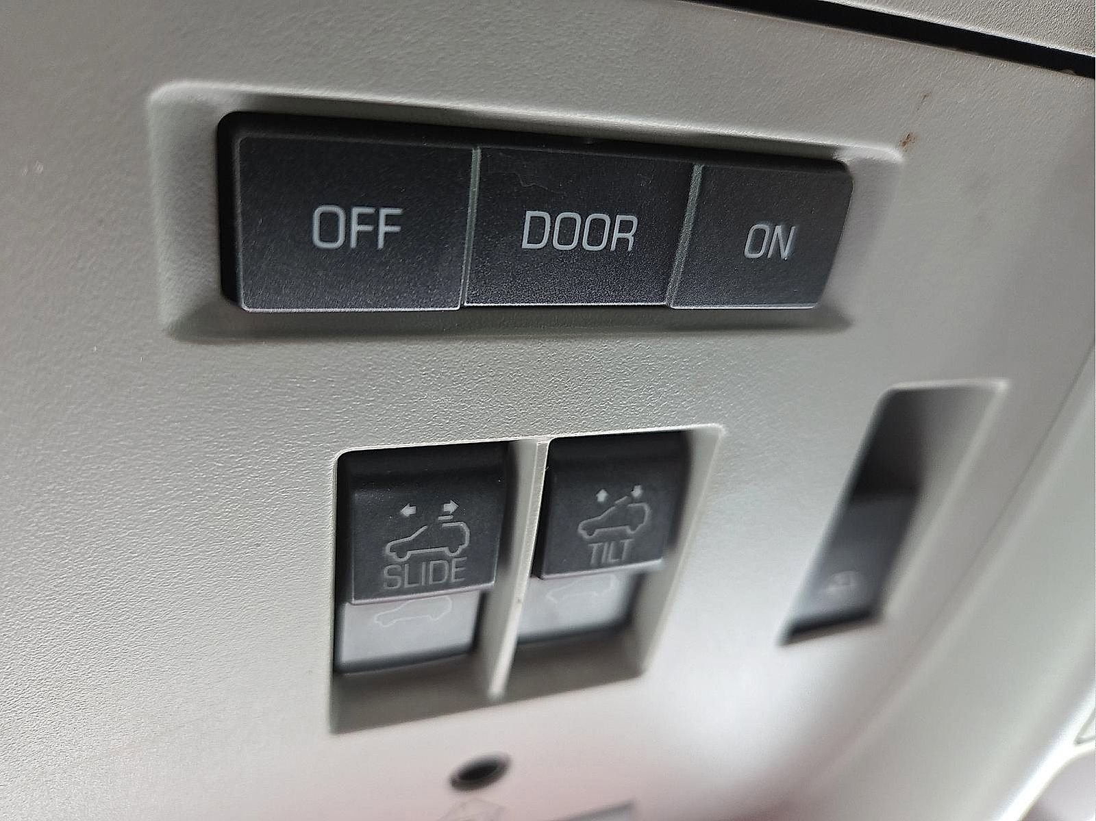 Used 2018 GMC Sierra 2500 Denali w/ Duramax Plus Package image 22