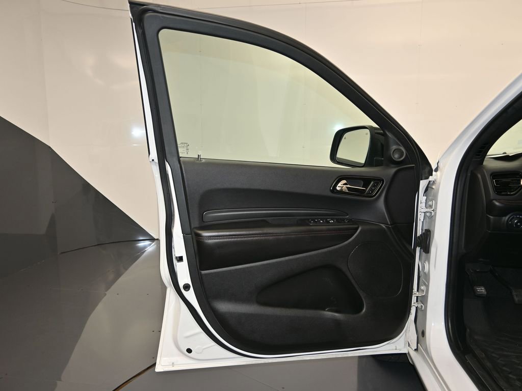 Used 2022 Dodge Durango R/T w/ Blacktop Package RWD image 10