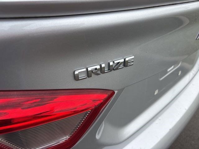 Used 2017 Chevrolet Cruze LT w/ RS Package image 44