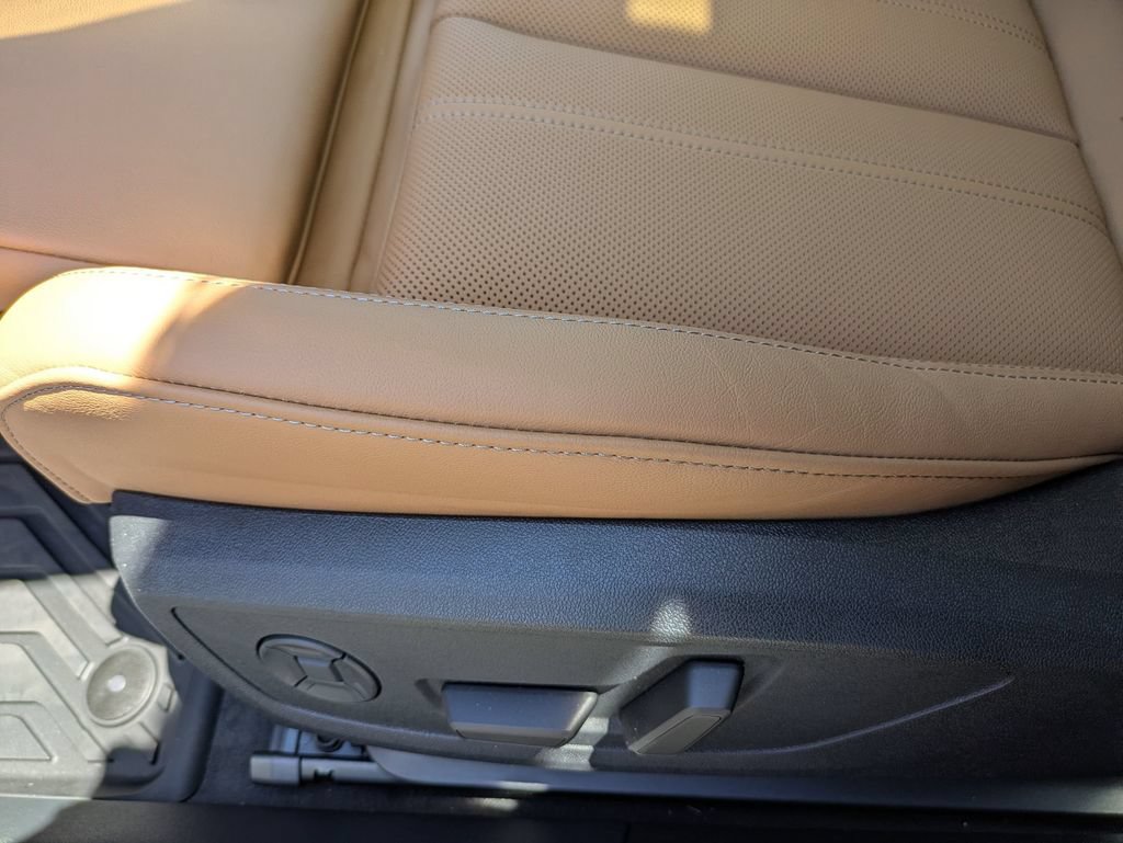 New 2026 Audi A6 Premium Plus AWD/4WD image 15