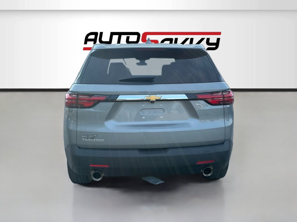 Used 2023 Chevrolet Traverse LS FWD image 6