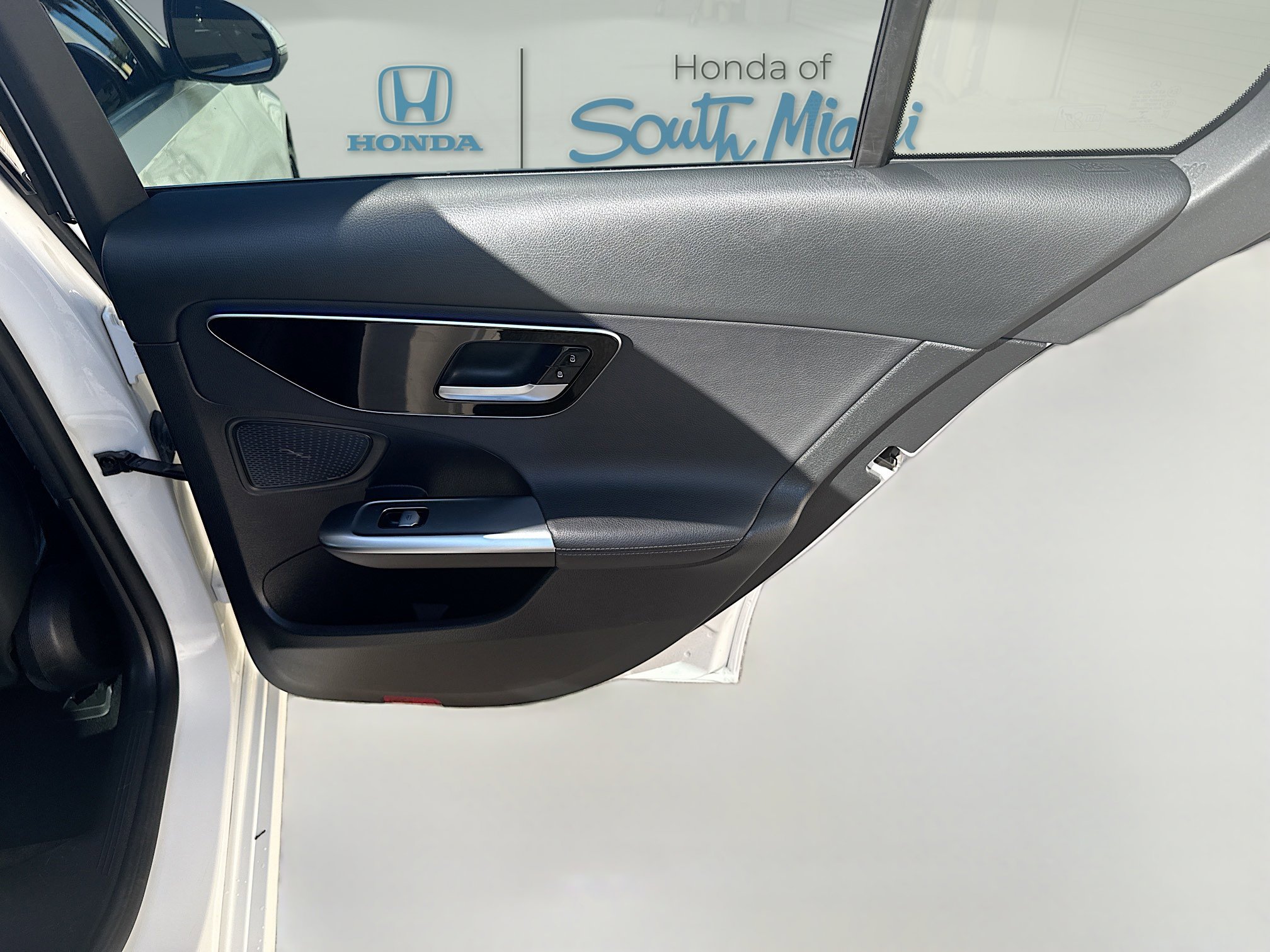 Used 2022 Mercedes-Benz C 300 Sedan image 30