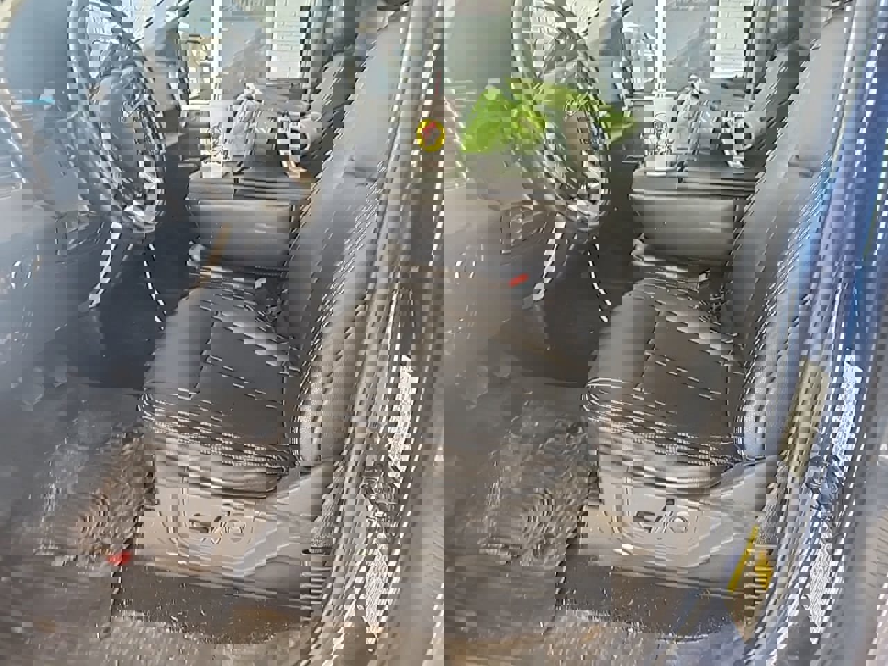 Used 2019 Ford F150 Lariat w/ Max Trailer Tow Package image 10