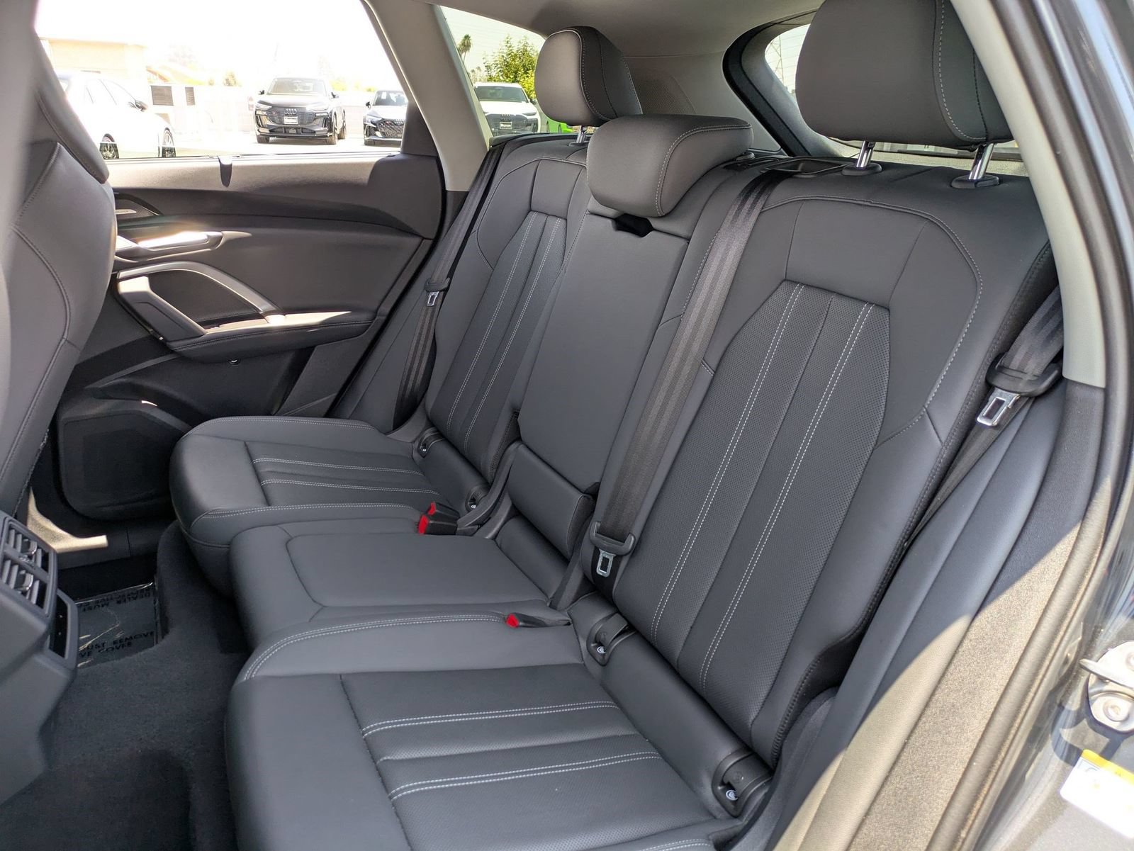 Used 2025 Audi Q5 Premium Plus w/ Premium Plus AWD/4WD image 31