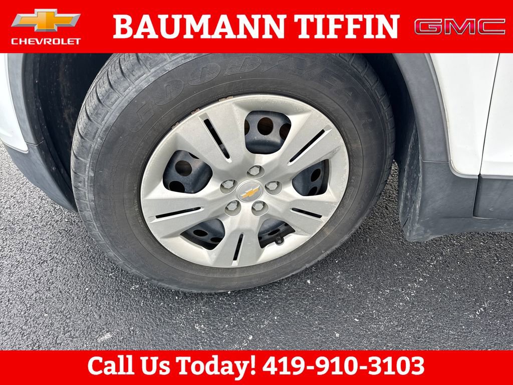 Used 2015 Chevrolet Trax LS FWD image 28