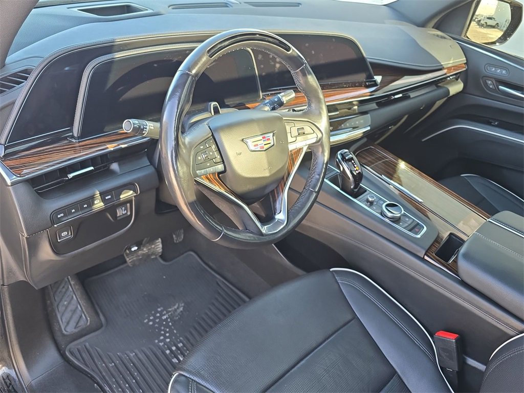 Certified 2023 Cadillac Escalade Premium Luxury image 10