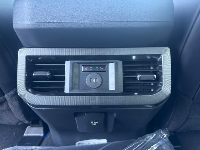 New 2026 Ford F250 Platinum AWD/4WD image 12