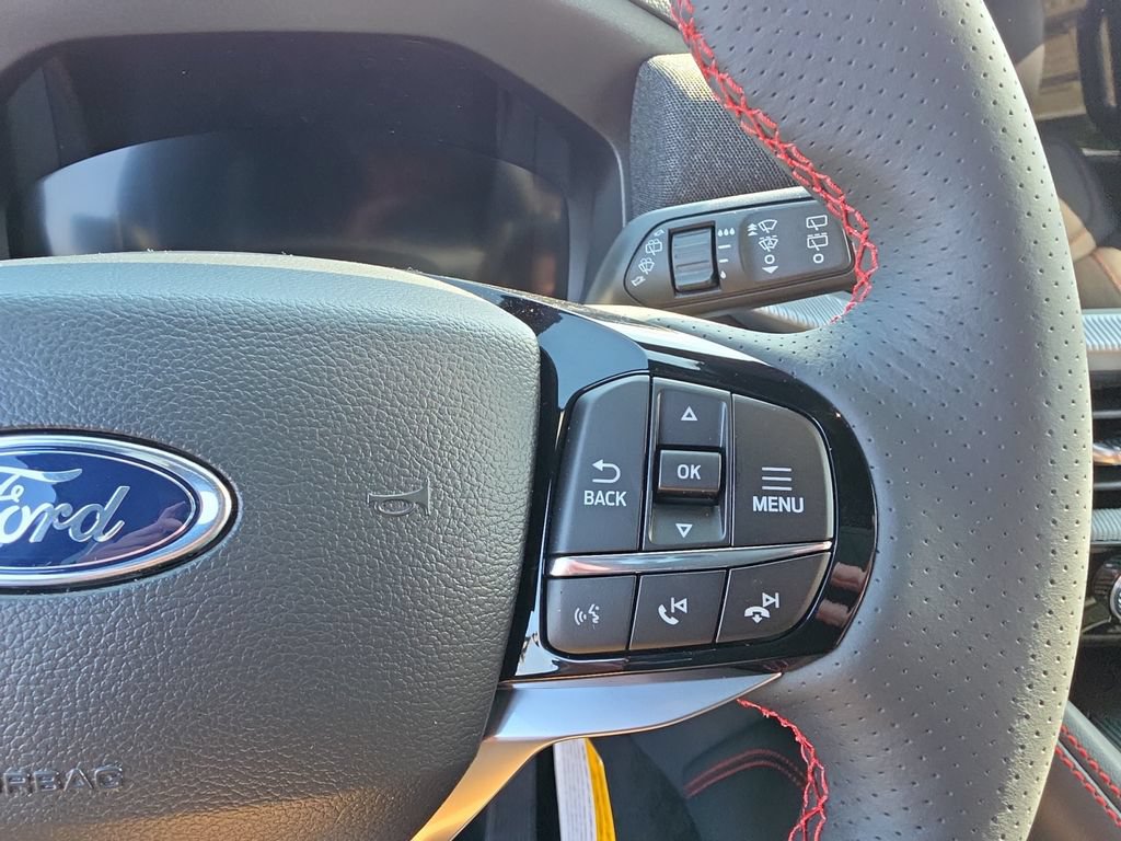New 2026 Ford Explorer ST-Line w/ ST-Line Street Pack AWD/4WD image 19