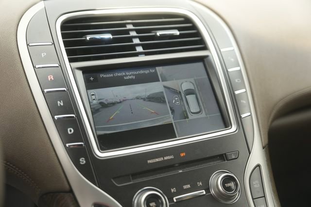 Used 2016 Lincoln MKX Reserve w/ Technology Package image 28