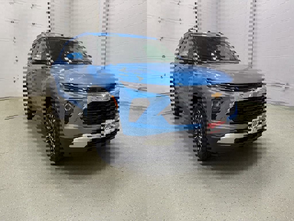 New 2026 Chevrolet TrailBlazer LT w/ Convenience Package image 2