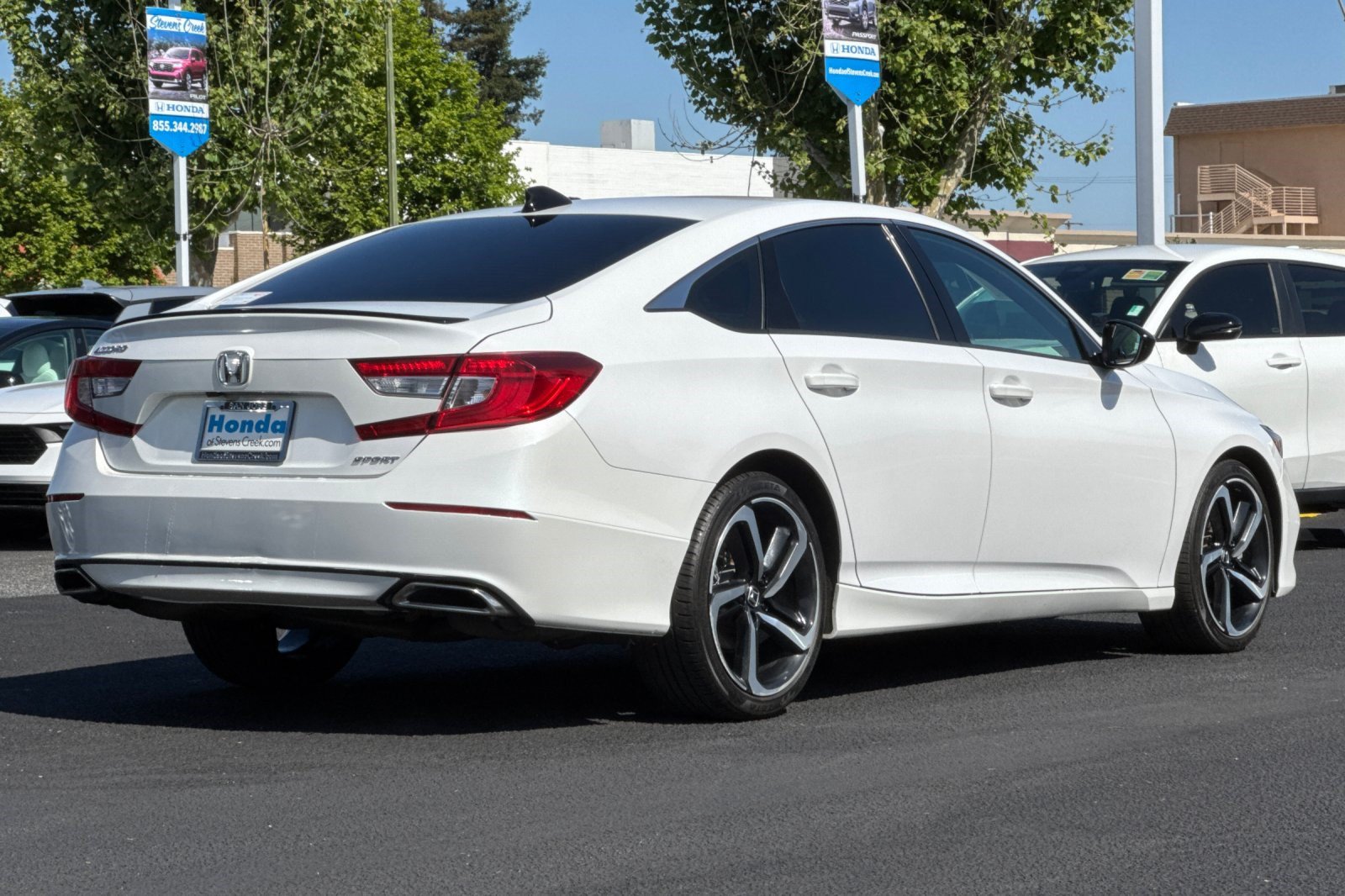 Used 2022 Honda Accord Sport image 8