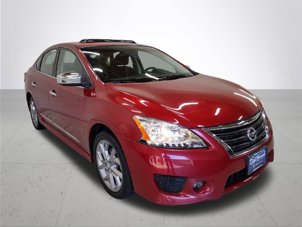 Used 2014 Nissan Sentra SR w/ Premium Package FWD image 4