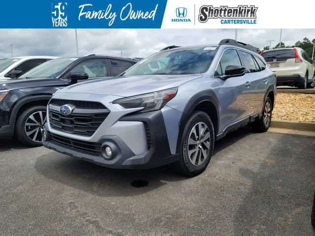 Used 2023 Subaru Outback Premium AWD/4WD image 1