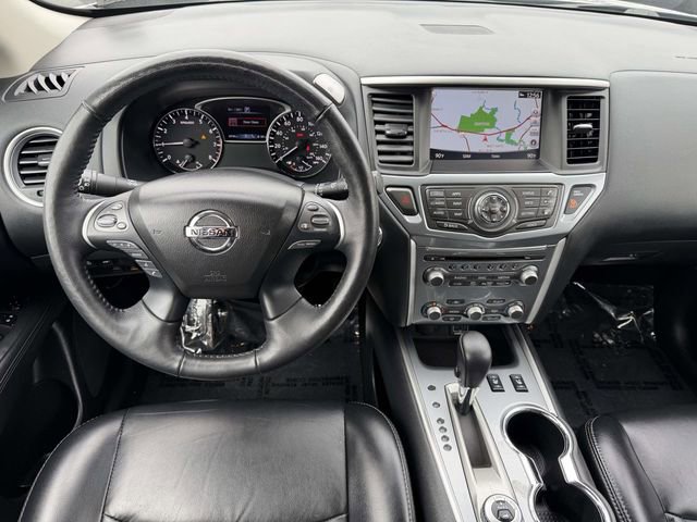 Used 2019 Nissan Pathfinder SL image 13