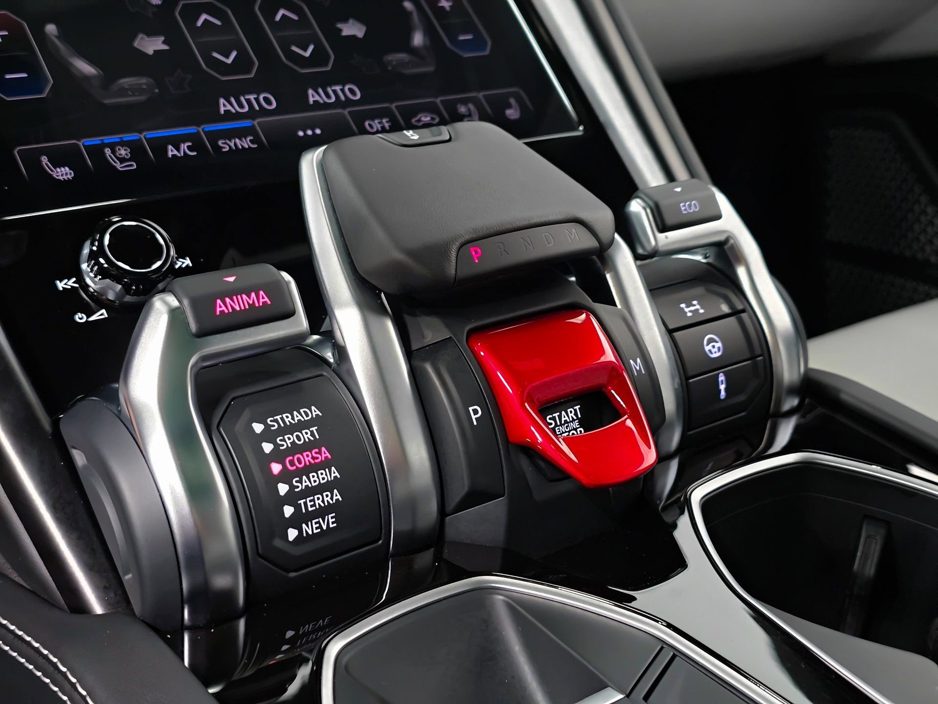 Used 2021 Lamborghini Urus image 25