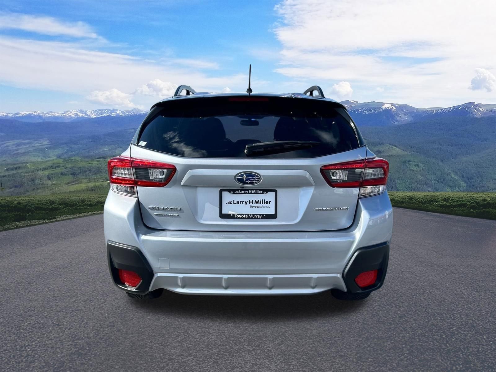 Used 2021 Subaru Crosstrek 2.0i image 4