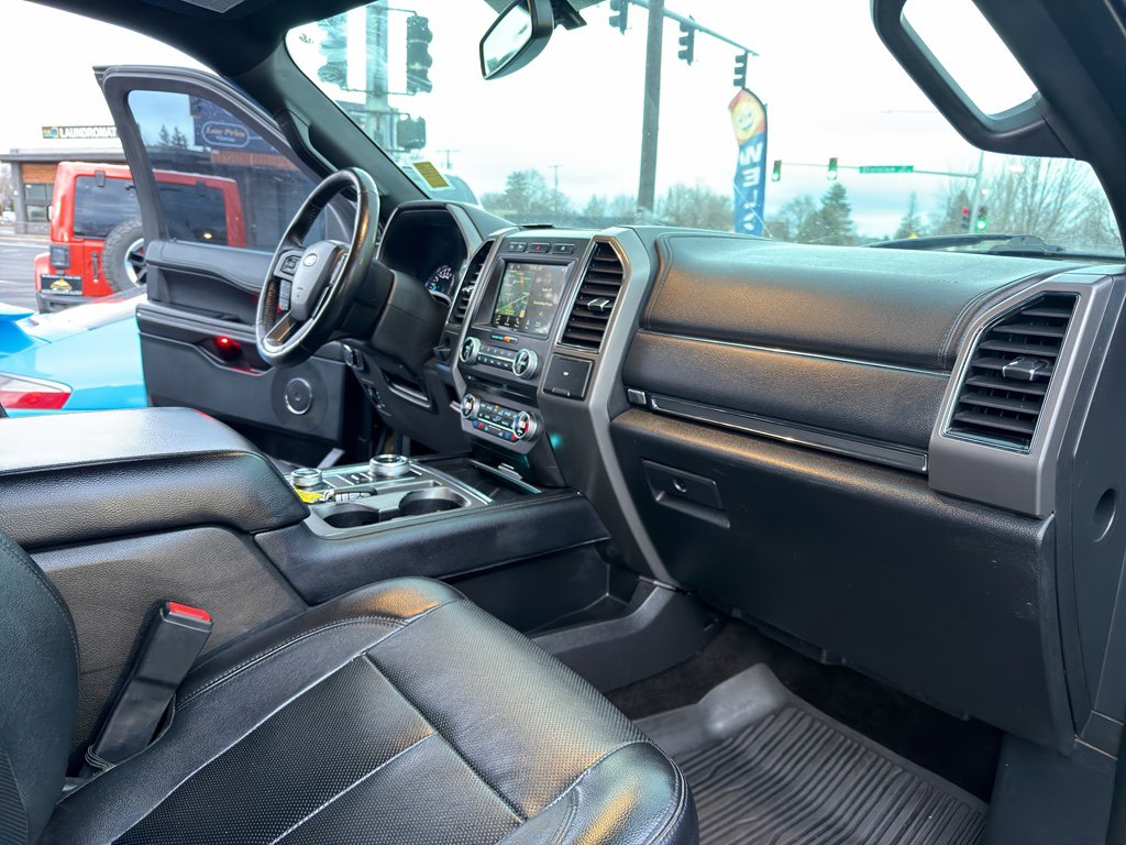 Used 2018 Ford Expedition Max XLT w/ Equipment Group 202A image 20