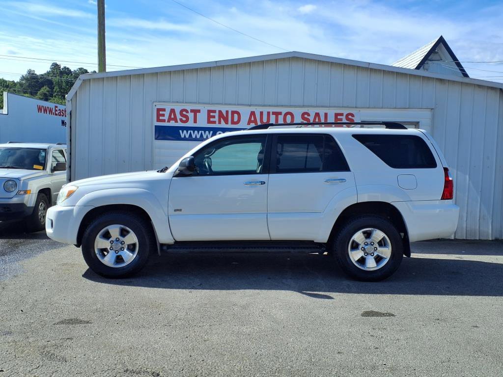 Used 2008 Toyota 4Runner SR5 image 2