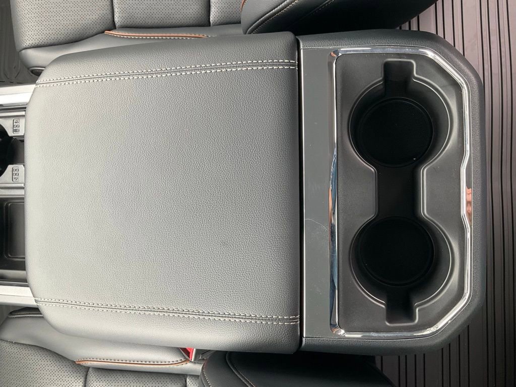 Certified 2025 Ford F350 Lariat w/ Black Appearance Package image 42