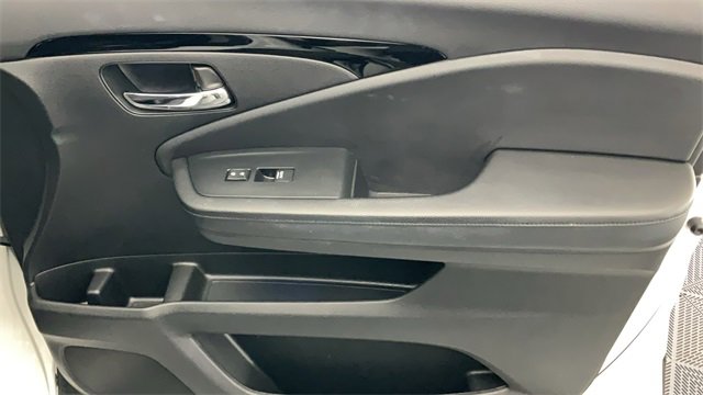 Certified 2021 Honda Pilot Touring image 28