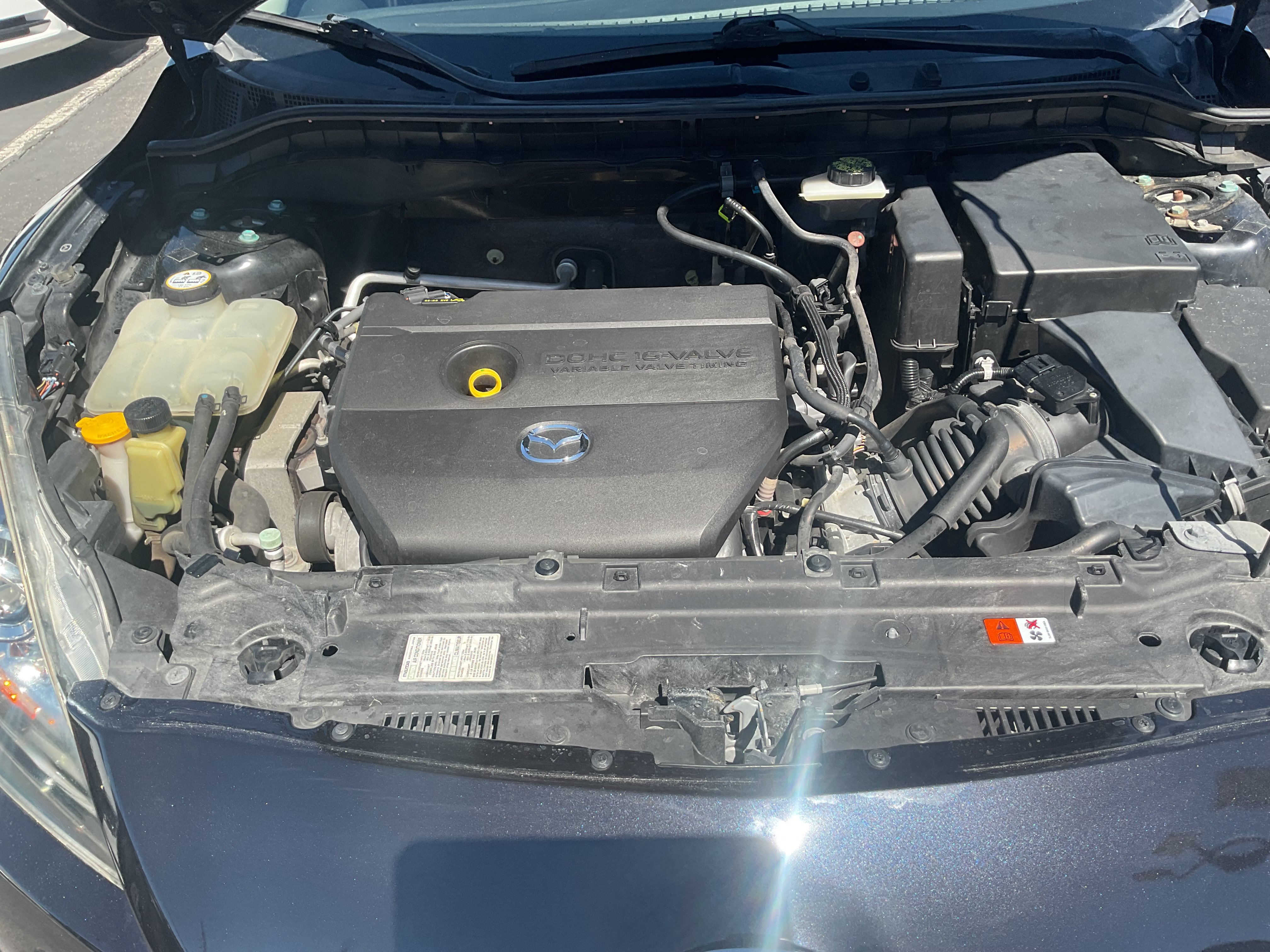 Used 2012 MAZDA MAZDA3 i Sport FWD image 10