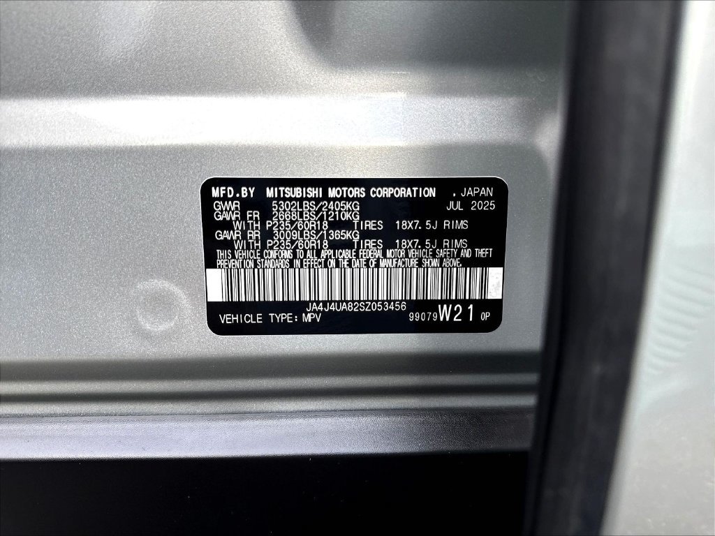 Used 2025 Mitsubishi Outlander ES AWD/4WD image 21