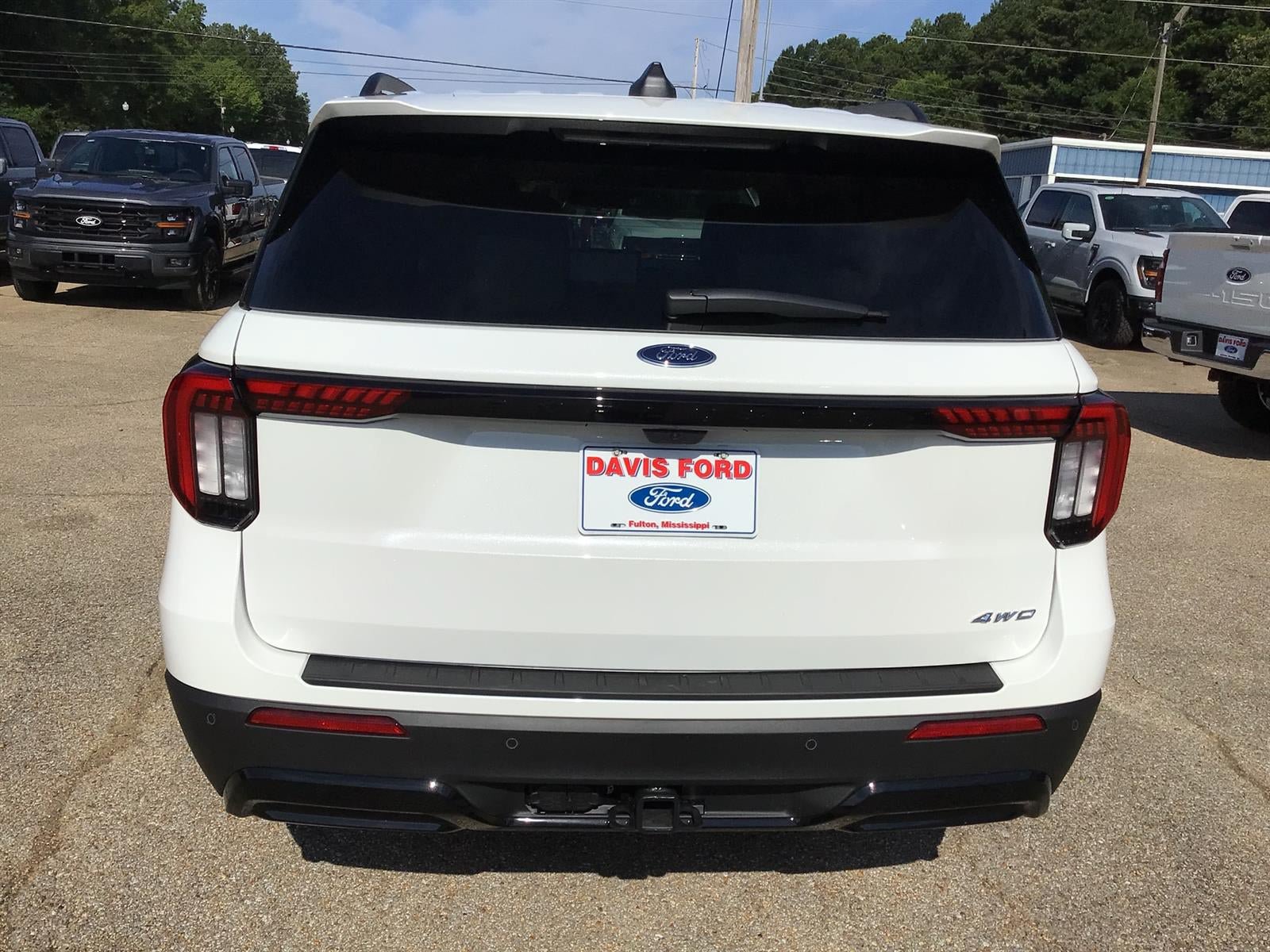 New 2026 Ford Explorer ST-Line AWD/4WD image 10