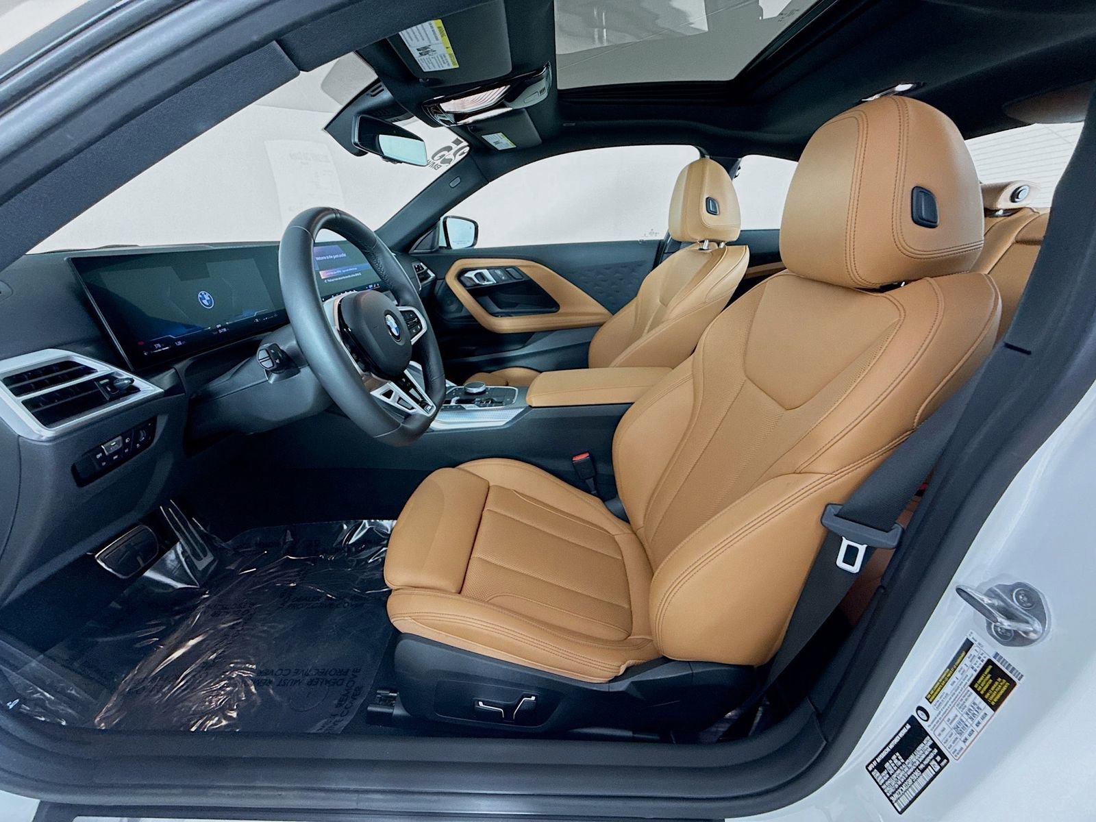 Used 2025 BMW 230i Coupe w/ M Sport Package image 21