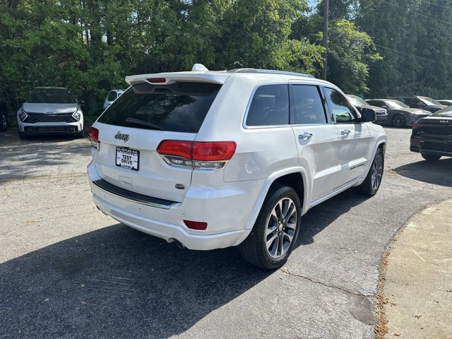 Used 2017 Jeep Grand Cherokee Overland RWD image 6