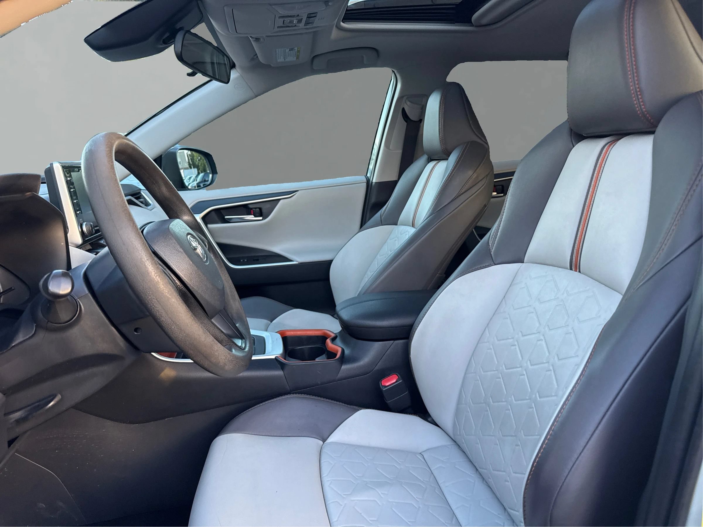 Used 2019 Toyota RAV4 Adventure w/ All Weather Liner Package AWD/4WD image 9