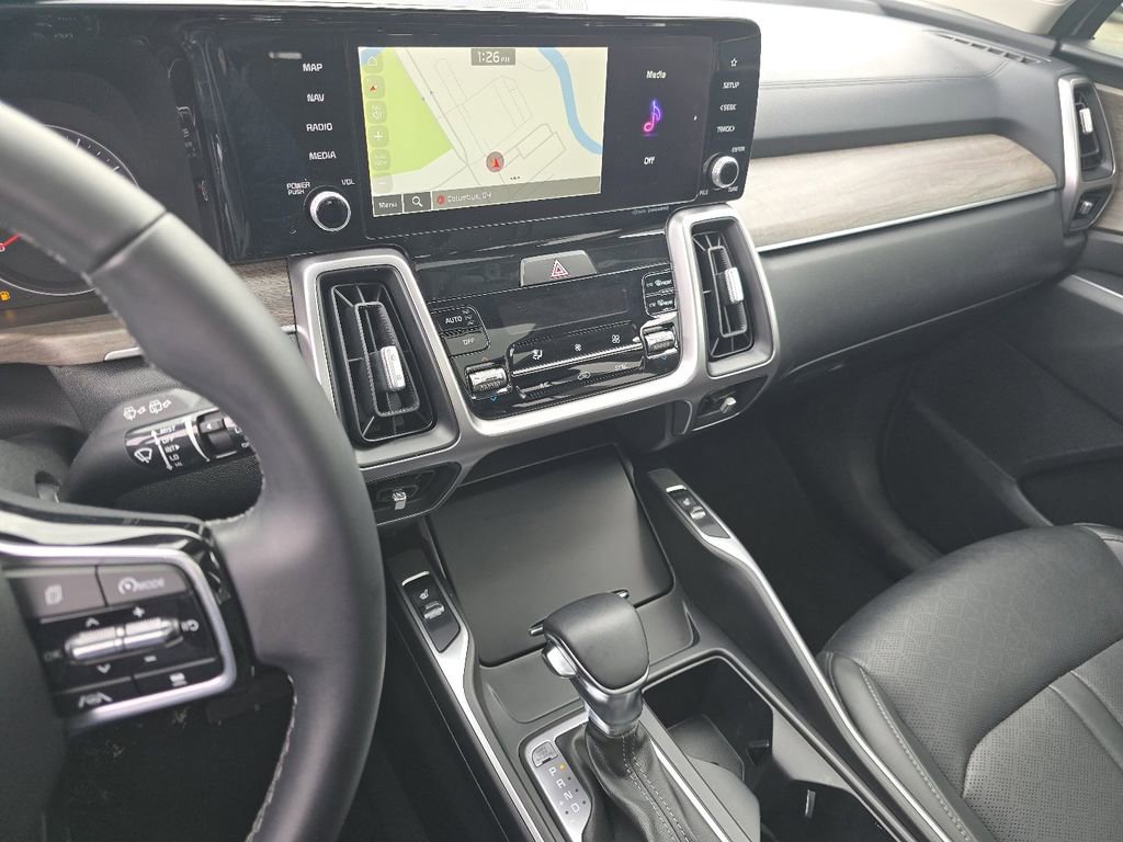 Used 2023 Kia Sorento X-Line EX image 29