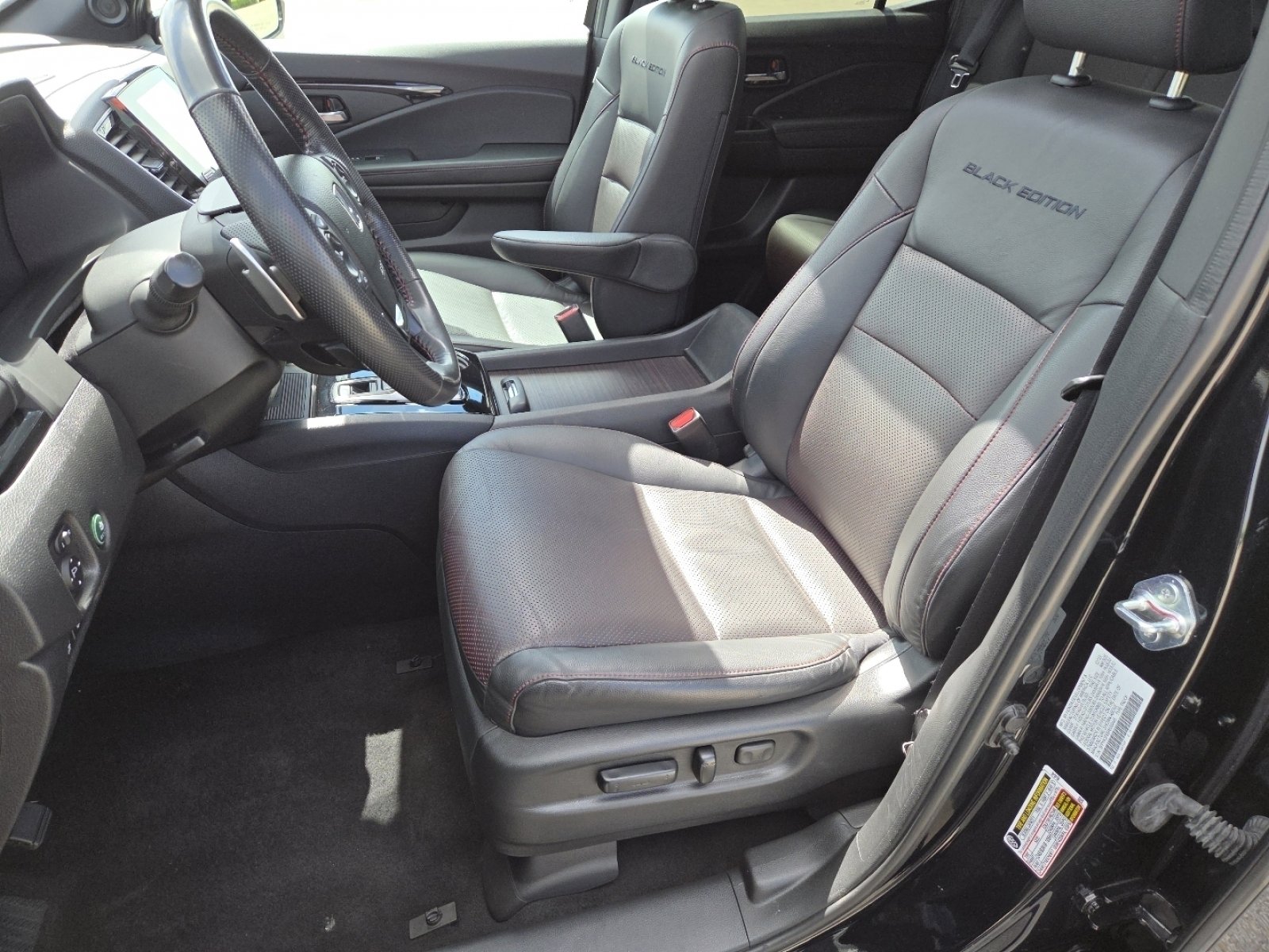 Used 2023 Honda Ridgeline Black Edition image 26