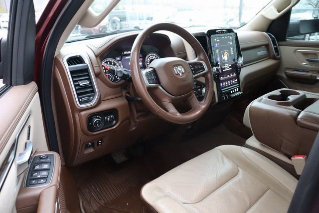 Used 2019 RAM 1500 Laramie image 13