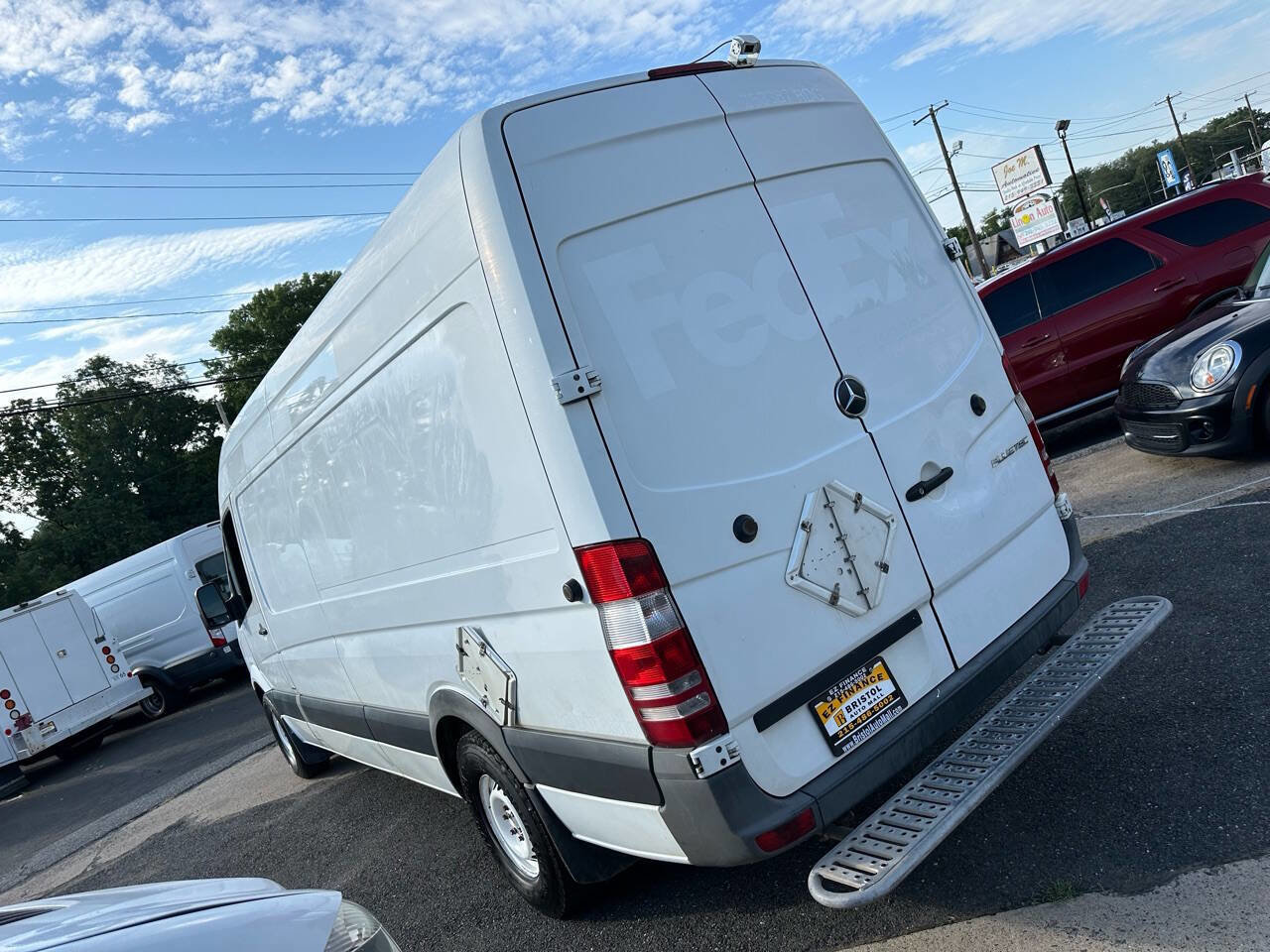 Used 2014 Mercedes-Benz Sprinter 2500 image 7