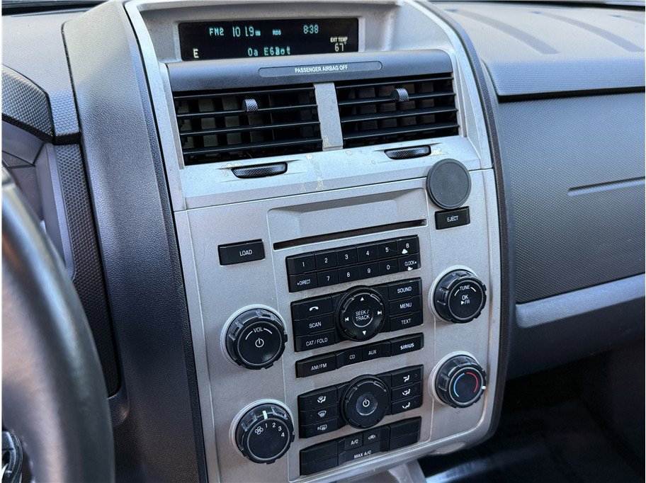 Used 2010 Ford Escape XLT image 13