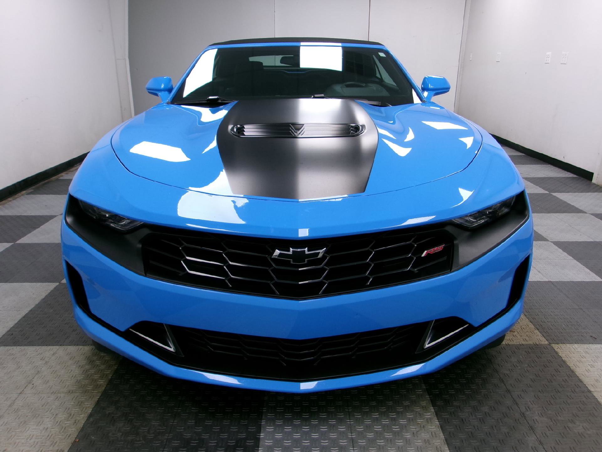 Certified 2023 Chevrolet Camaro LT w/ RS Package image 18