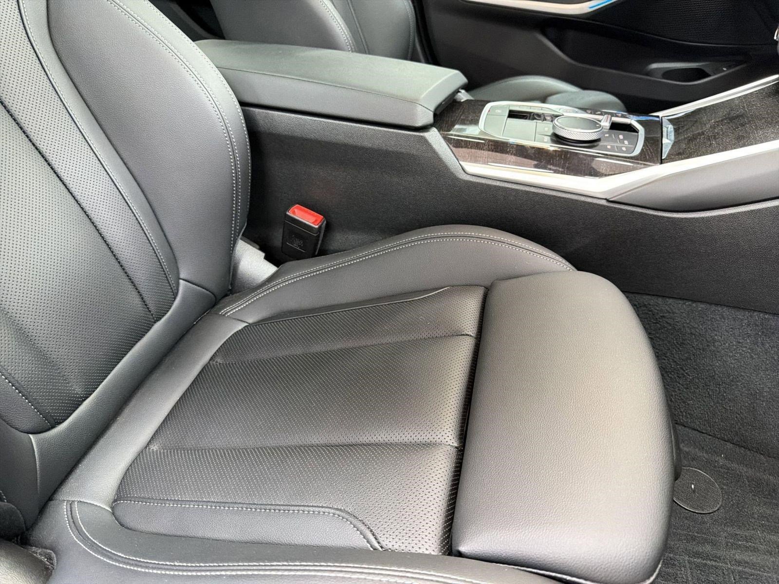 Certified 2023 BMW 330i xDrive Sedan w/ M Sport Package image 24