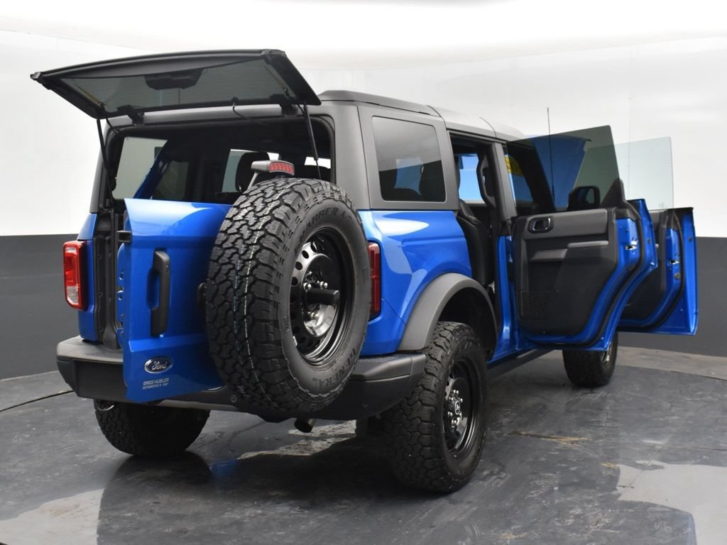 Used 2023 Ford Bronco Black Diamond AWD/4WD image 35